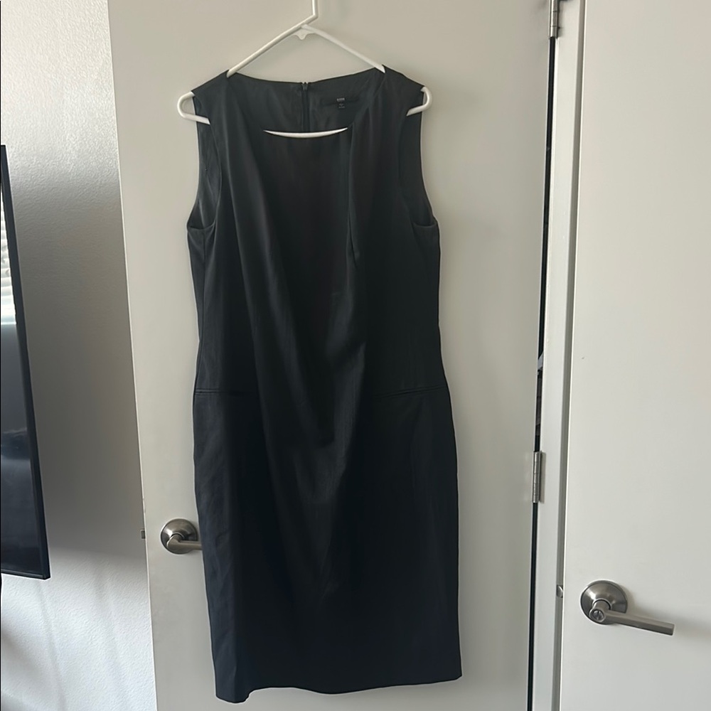 Elegant Two Piece Suit Boss Hugo Boss